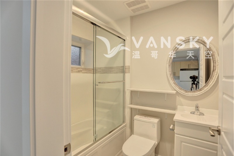 260403133821_4 lower 2 bd washroom.jpeg